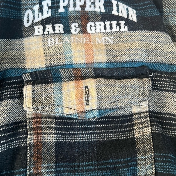 𝅺BURNSIDE reconstructed flannel womens L - Picture 3 of 7